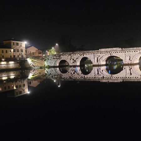 Casa Ronci - Centro Storico - Palacongressi Rimini Bagian luar foto