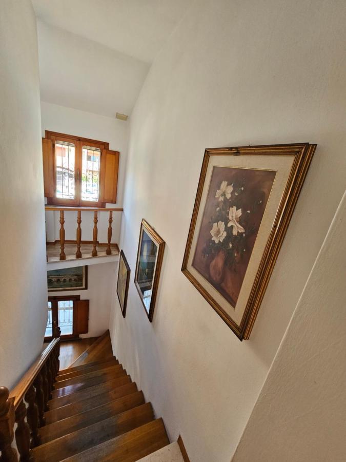 Casa Ronci - Centro Storico - Palacongressi Rimini Bagian luar foto